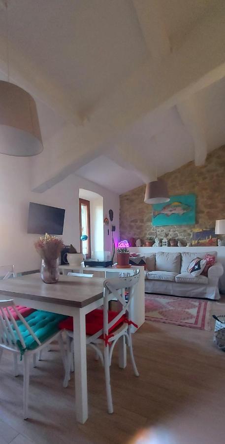 I Colori Del Lago Apartment ปัสซีญาโน ซุล ตราซีเมโน ภายนอก รูปภาพ