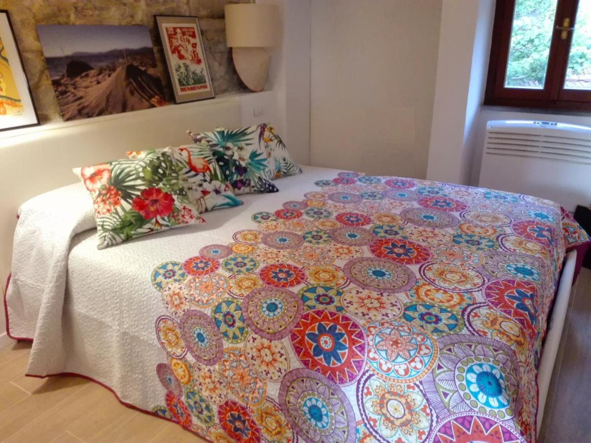 I Colori Del Lago Apartment ปัสซีญาโน ซุล ตราซีเมโน ภายนอก รูปภาพ
